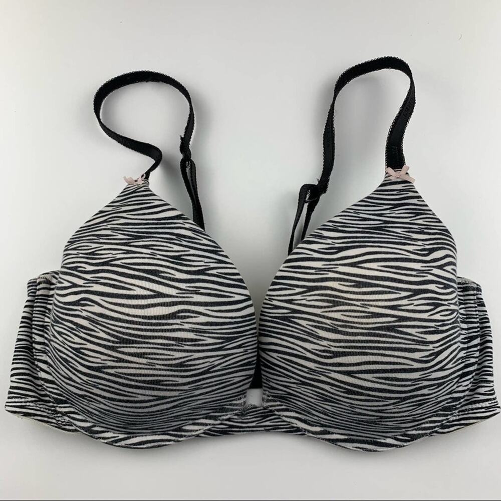 Victoria’s Secret Push-Up Bra 34D #3410